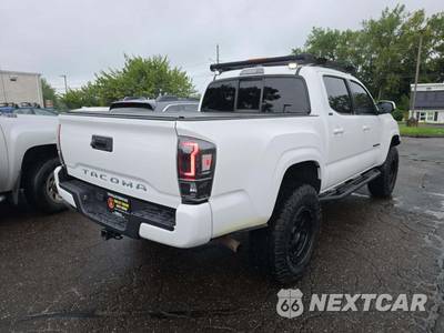 2019 Toyota Tacoma SR5 Crew Cab Medium Bed - zdjęcie 3 z 23 - miniatura
