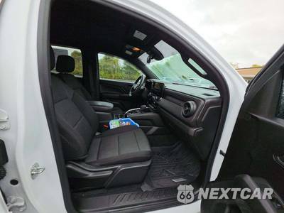 2023 Chevrolet Colorado Trail Boss Crew Cab Medium Bed 0TR - zdjęcie 15 z 20 - miniatura