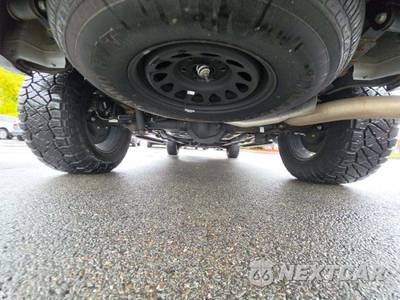 2023 Chevrolet Colorado Trail Boss Crew Cab Medium Bed 0TR - zdjęcie 12 z 20 - miniatura