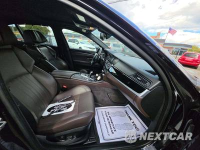 2013 BMW M5 Sedan - zdjęcie 18 z 23 - miniatura