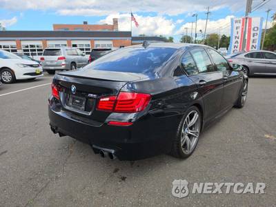 2013 BMW M5 Sedan - zdjęcie 3 z 23 - miniatura