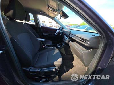 2024 Hyundai Kona SEL - zdjęcie 18 z 22 - miniatura