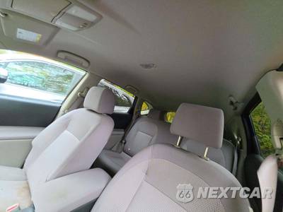 2013 Nissan Rogue SV - zdjęcie 11 z 25 - miniatura