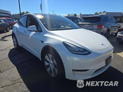 2021 Tesla Model Y Long Range - zdjęcie 4 z 20 - miniatura