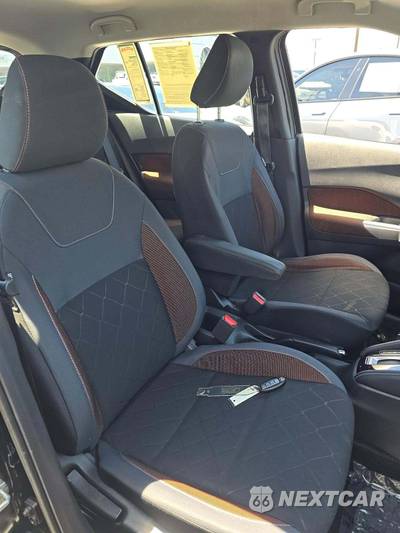 2019 Nissan Kicks SR - zdjęcie 18 z 20 - miniatura