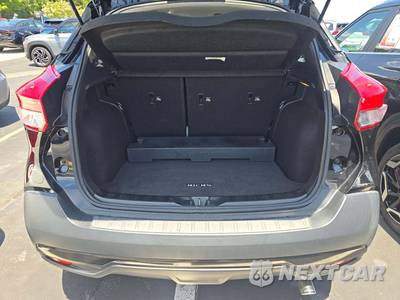 2019 Nissan Kicks SR - zdjęcie 14 z 20 - miniatura