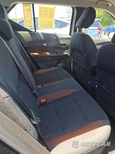 2019 Nissan Kicks SR - zdjęcie 16 z 20 - miniatura