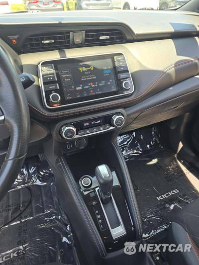 2019 Nissan Kicks SR - zdjęcie 10 z 20 - miniatura