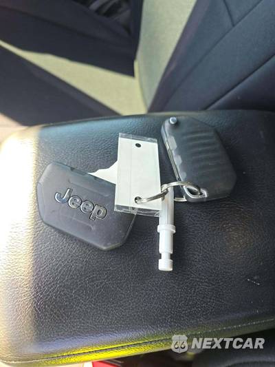 2018 Jeep Wrangler Unlimited Sport - zdjęcie 8 z 20 - miniatura