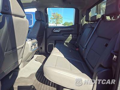 2025 Chevrolet Silverado 1500 LTZ Crew Cab Short Bed 1LZ - zdjęcie 13 z 21 - miniatura