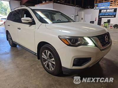 2017 Nissan Pathfinder SV - zdjęcie 4 z 26 - miniatura
