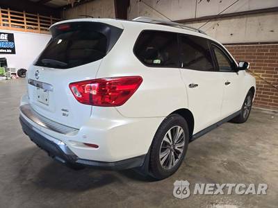 2017 Nissan Pathfinder SV - zdjęcie 3 z 26 - miniatura