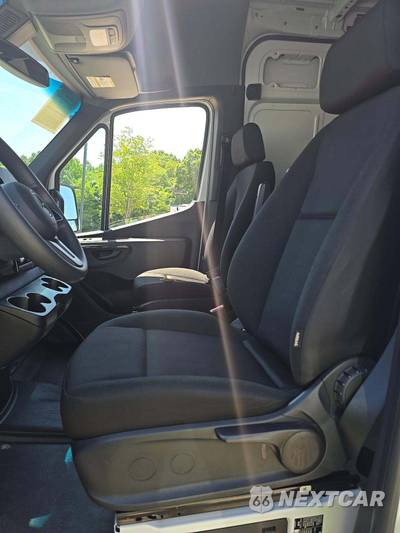 2021 Mercedes-Benz Sprinter 2500 Cargo Van High Roof 170.0" WB - zdjęcie 6 z 17 - miniatura