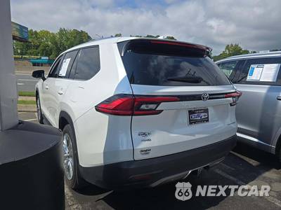 2024 Toyota Grand Highlander Platinum - zdjęcie 2 z 22 - miniatura