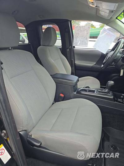 2019 Toyota Tacoma SR Extended Cab Long Bed w/Rear Doors - zdjęcie 18 z 22 - miniatura