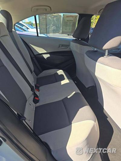 2025 Toyota Corolla LE Sedan - zdjęcie 16 z 22 - miniatura