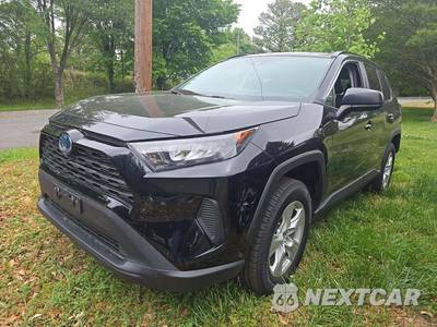 2021 Toyota RAV4 Hybrid LE - zdjęcie 2 z 26 - miniatura