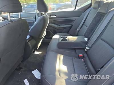 2022 Nissan Altima SV - zdjęcie 13 z 25 - miniatura