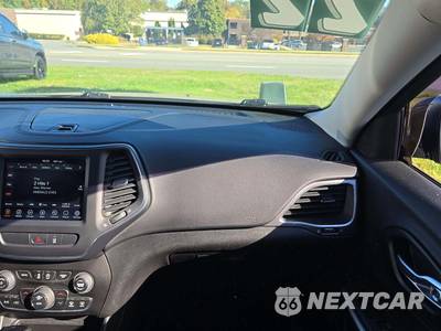 2022 Jeep Cherokee Latitude Lux - zdjęcie 19 z 21 - miniatura