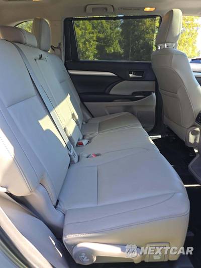 2017 Toyota Highlander XLE - zdjęcie 16 z 21 - miniatura