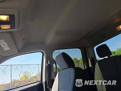 2022 Ram 1500 Classic SLT Crew Cab Short Bed - zdjęcie 11 z 20 - miniatura