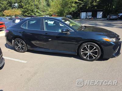 2020 Toyota Camry SE - zdjęcie 4 z 25 - miniatura