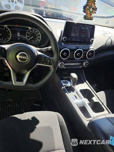 2024 Nissan Sentra SV - zdjęcie 10 z 22 - miniatura