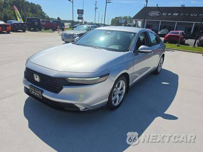 2025 Honda Accord Sedan LX - zdjęcie 1 z 22 - miniatura