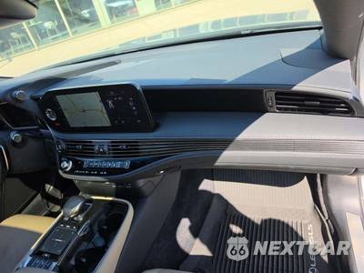 2022 Lexus LS 500 - zdjęcie 19 z 22 - miniatura