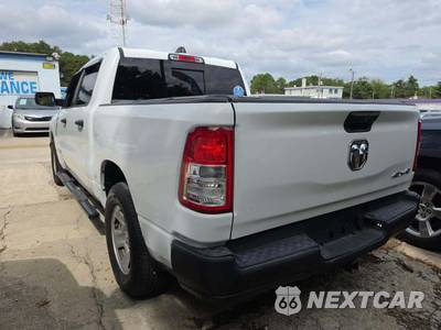 2019 Ram 1500 Tradesman Crew Cab Short Bed - zdjęcie 2 z 26 - miniatura