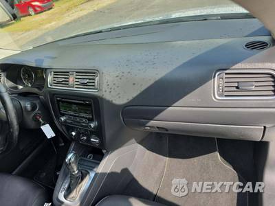 2012 Volkswagen Jetta SE Sedan - zdjęcie 19 z 28 - miniatura