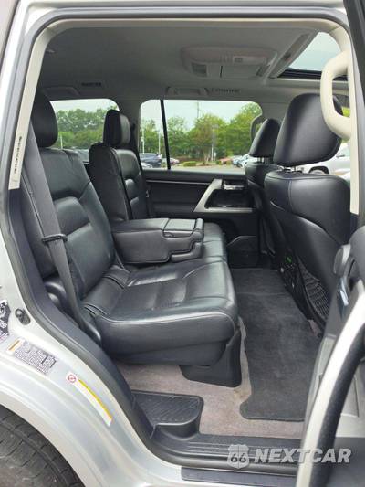 2015 Toyota Land Cruiser - zdjęcie 17 z 25 - miniatura