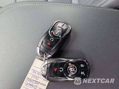 2022 Buick Enclave Premium 1SN - zdjęcie 8 z 22 - miniatura