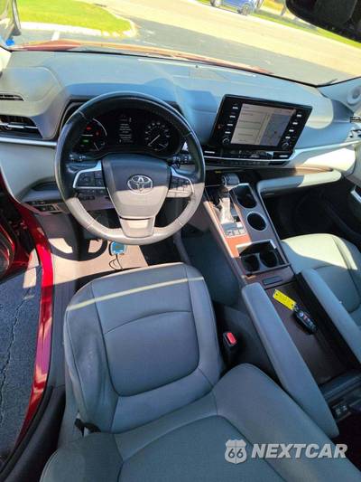 2021 Toyota Sienna XLE 7-Passenger 120.5" WB - zdjęcie 10 z 26 - miniatura