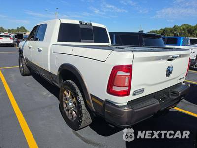 2019 Ram 3500 Laramie Longhorn Extended Crew Cab Medium Bed - zdjęcie 2 z 20 - miniatura