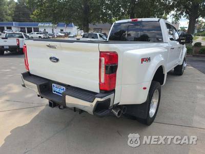 2024 Ford Super Duty F-450 Lariat Crew Cab Long Bed DRW - zdjęcie 3 z 22 - miniatura