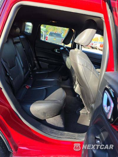2022 Jeep Compass Red Edition - zdjęcie 16 z 25 - miniatura