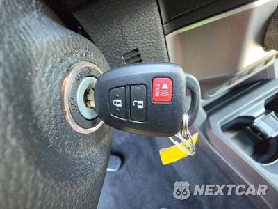 2023 Toyota Tacoma SR Crew Cab Medium Bed - zdjęcie 8 z 23 - miniatura
