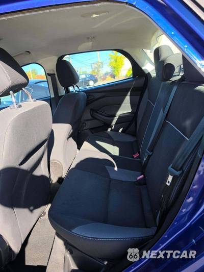 2012 Ford Focus S Sedan - zdjęcie 13 z 24 - miniatura
