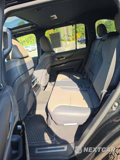 2025 Lexus LX 700h Overtrail - zdjęcie 13 z 22 - miniatura