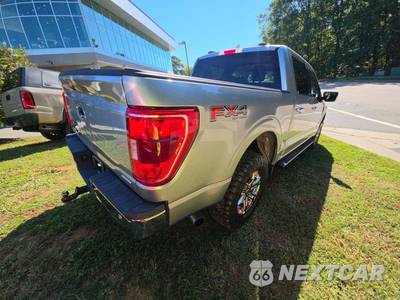 2021 Ford F-150 XLT Crew Cab Short Bed - zdjęcie 3 z 22 - miniatura