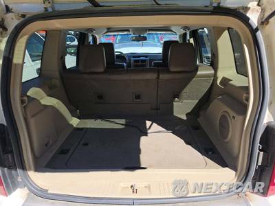 2008 Jeep Liberty Limited Edition - zdjęcie 14 z 29 - miniatura