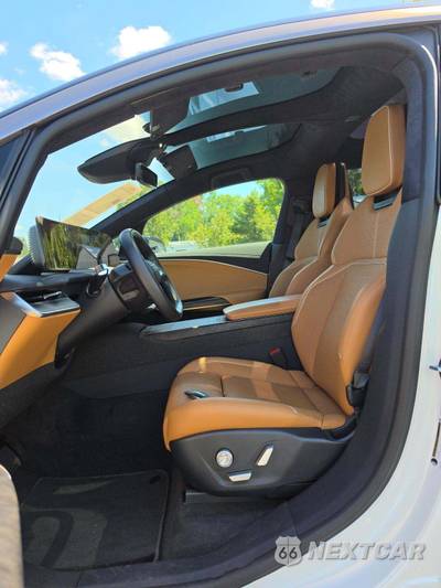 2026 Lucid Gravity Grand Touring - zdjęcie 6 z 21 - miniatura
