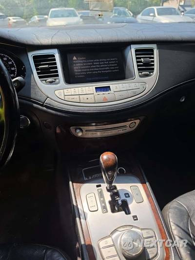 2009 Hyundai Genesis 4.6 - zdjęcie 10 z 29 - miniatura