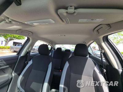 2025 Nissan Versa S - zdjęcie 8 z 25 - miniatura