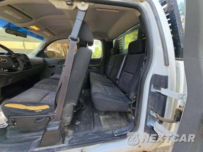 2013 Chevrolet Silverado 2500HD WT Extended Cab Long Bed 1WT w/Rear Doors - zdjęcie 10 z 32 - miniatura