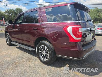 2021 Ford Expedition XLT - zdjęcie 2 z 25 - miniatura