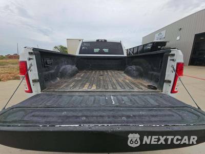 2021 Ram 2500 Big Horn Crew Cab Medium Bed - zdjęcie 14 z 25 - miniatura