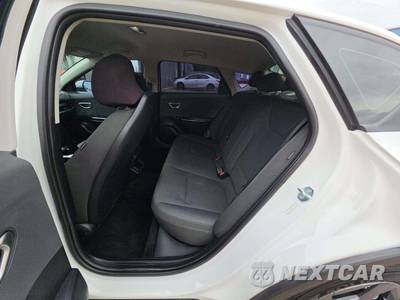 2025 Kia K4 LXS - zdjęcie 13 z 25 - miniatura
