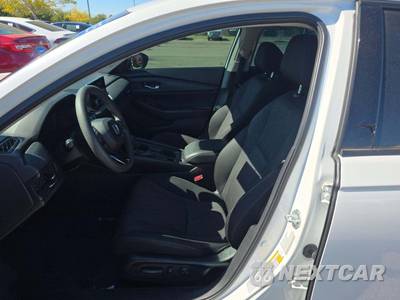 2025 Honda Accord Sedan SE - zdjęcie 3 z 21 - miniatura